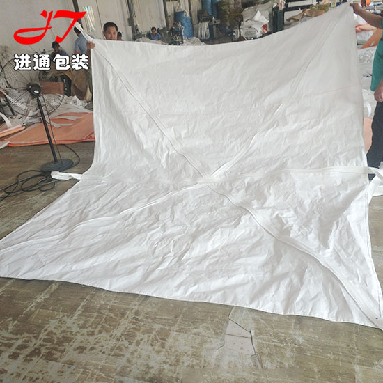 港口裝魚3噸吊(diao)袋